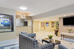 Days Inn by Wyndham Columbus