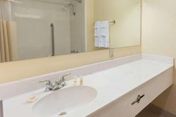 Days Hotel & Conference Center by Wyndham Danville