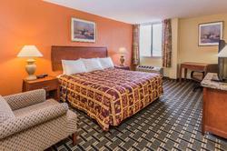 Days Hotel & Conference Center by Wyndham Danville
