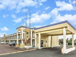 Days Inn by Wyndham Ashland