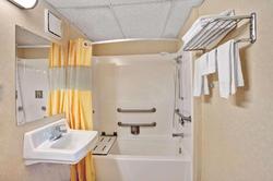 Days Inn by Wyndham Louisville Airport KY