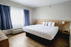 Days Inn &Suites by Wyndham Corpus Christi Central