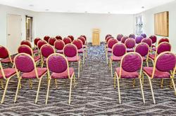 Days Inn & Suites by Wyndham Kalamazoo