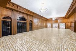 Howard Johnson by Wyndham Burlington