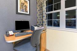 Microtel Inn & Suites By Wyndham Kearney