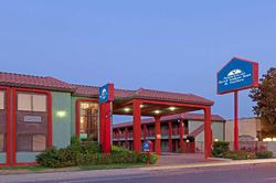 Americas Best Value Inn & Suites Bakersfield Centr