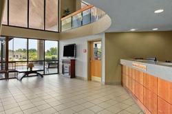 Ramada by Wyndham Columbus Polaris