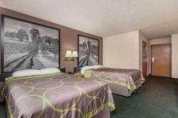 Super 8 by Wyndham Carrollton