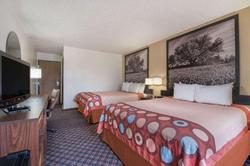 Super 8 by Wyndham College Station