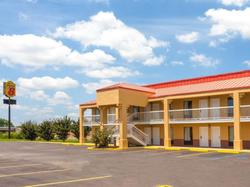 Super 8 by Wyndham Madison/Ridgeland Area