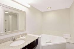 Super 8 by Wyndham Gainesville