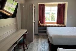 Microtel Inn & Suites By Wyndham Clarksville