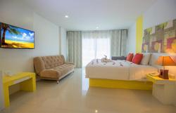 Patong Holiday Hotel