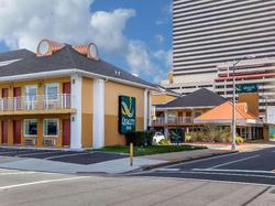 Quality Inn Flamingo Beach Area