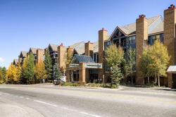 River Mountain Lodge 