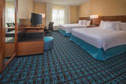 Fairfield Inn & Suites Easton
