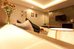 The Blue Pearl Kata Hotel