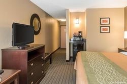 Comfort Inn at Worlds & Oceans of Fun