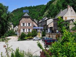 Hôtel Restaurant Les 2 Rives-Logis