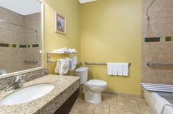 Hawthorn Suites by Wyndham Corpus Christi Padre I
