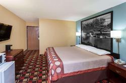 Super 8 by Wyndham Chillicothe