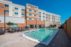 Courtyard Columbus