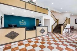 Quality Inn & Suites Bloomington
