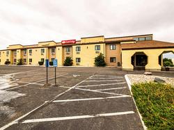 Econo Lodge Watertown