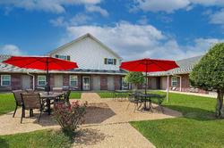 Days Inn by Wyndham Savannah