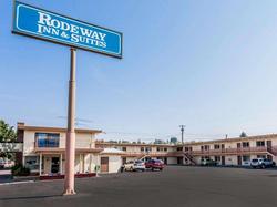 Rodeway Inn & Suites Omak