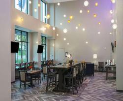 Hampton Inn & Suites Minneapolis University Area
