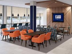 Holiday Inn Express & Suites Phoenix - Midtown