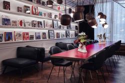 Roomers Munich, Autograph Collection