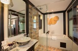 Na Nirand Romantic Boutique Resort