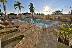 Holiday Inn Orlando East UFC Arena