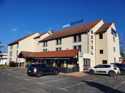 Hotel Kyriad Design Enzo Montlucon - Saint Victor