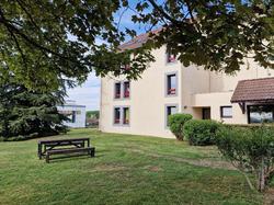 Hotel Kyriad Design Enzo Montlucon - Saint Victor