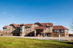 Red Roof Inn & Suites Omaha - Council Bluffs