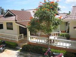 Baan Saensook Villas