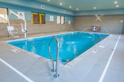 Holiday Inn Express and Suites Clarion