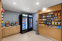 Holiday Inn Express & Suites Danbury - I-84