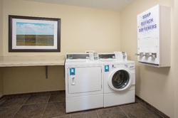 Holiday Inn Express and Suites Concordia US81