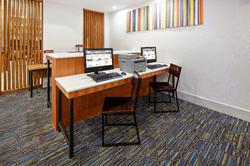 Holiday Inn Express and Suites Clovis Fresno Area