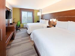 Holiday Inn Express and Suites Clovis Fresno Area