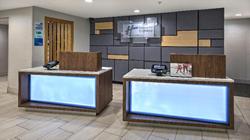 Holiday Inn Express and Suites Crossville