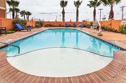 Holiday Inn Express and Suites Corpus Christi NW C
