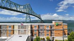 Holiday Inn Express and Suites Astoria