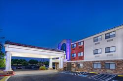 Holiday Inn Express and Suites Albuquerque N. Ball