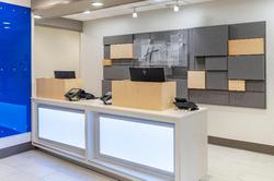 Holiday Inn Express and Suites Albuquerque Midtown