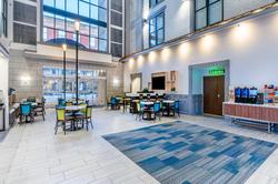 Holiday Inn Express and Suites Deadwood Gold Dust